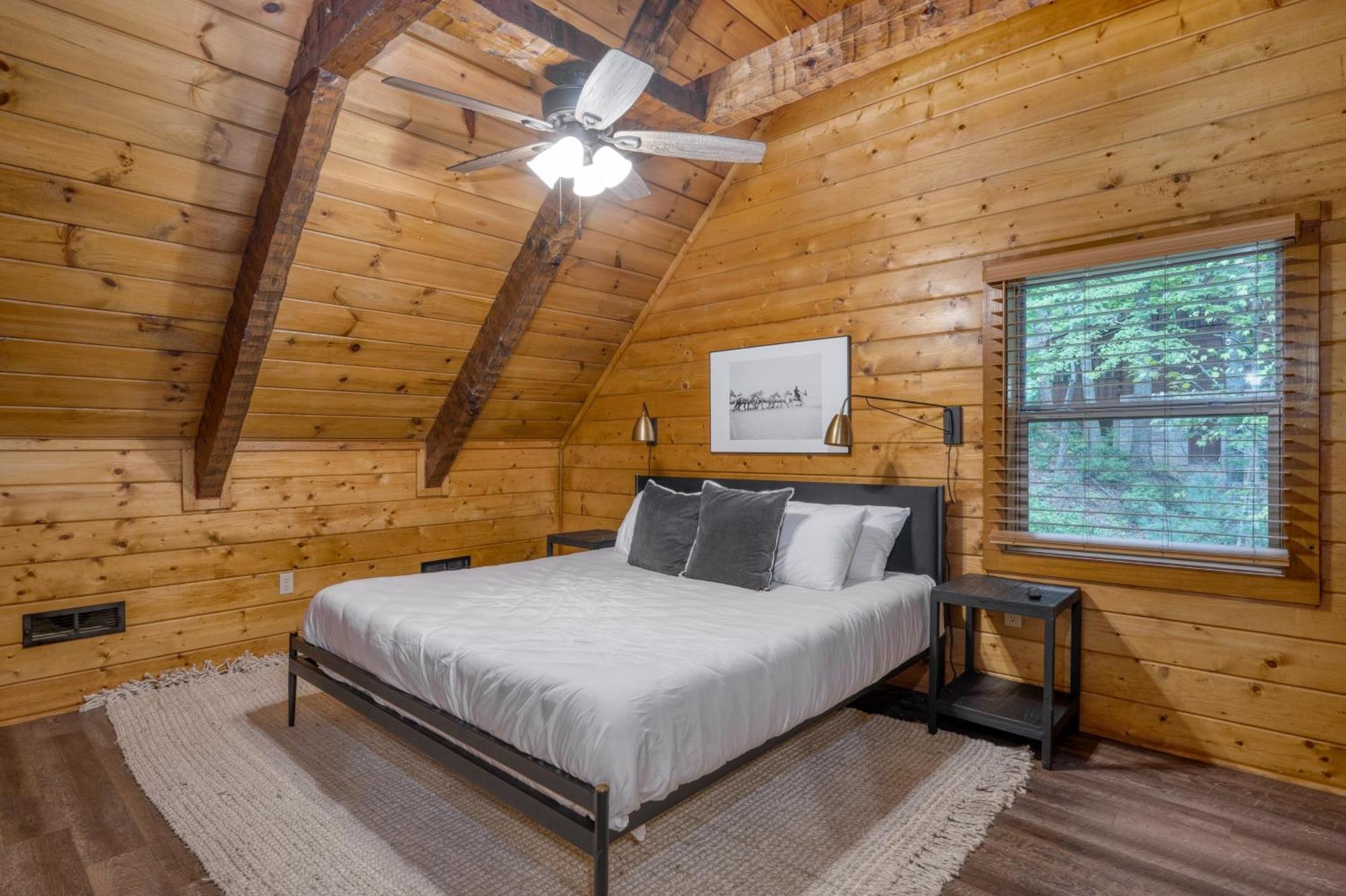 Dudley I By Avantstay Cosy Cabin W Hot Tub Incredible Views Pigeon Forge Exterior photo