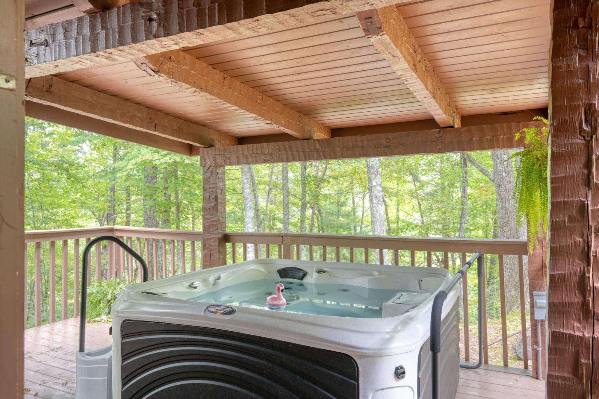 Dudley I By Avantstay Cosy Cabin W Hot Tub Incredible Views Pigeon Forge Exterior photo